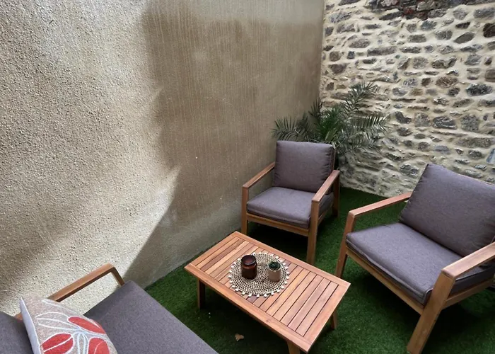 / Maison Entierement Renovee A 100 M Des Plages * Γκρανβίλ