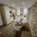 別荘 / Maison Entierement Renovee A 100 M Des Plages グランビル