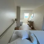 別荘 / Maison Entierement Renovee A 100 M Des Plages グランビル