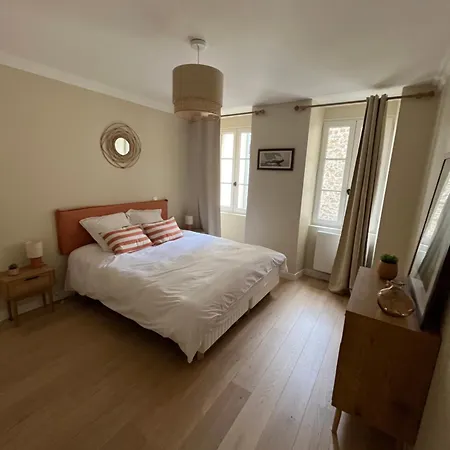 / Maison Entierement Renovee A 100 M Des Plages 別荘