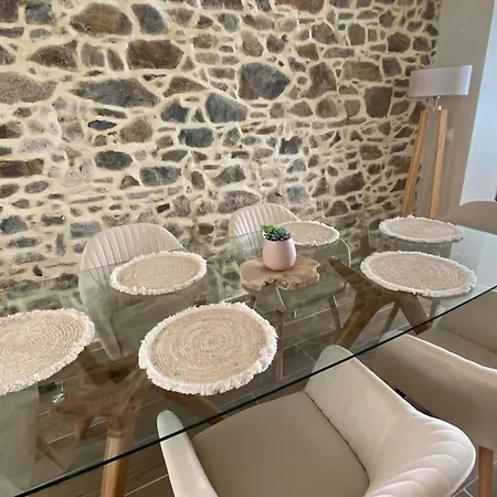 / Maison Entierement Renovee A 100 M Des Plages グランビル