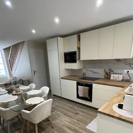 / Maison Entierement Renovee A 100 M Des Plages * Granville