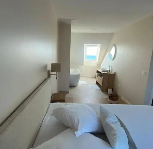 / Maison Entierement Renovee A 100 M Des Plages Nyaraló