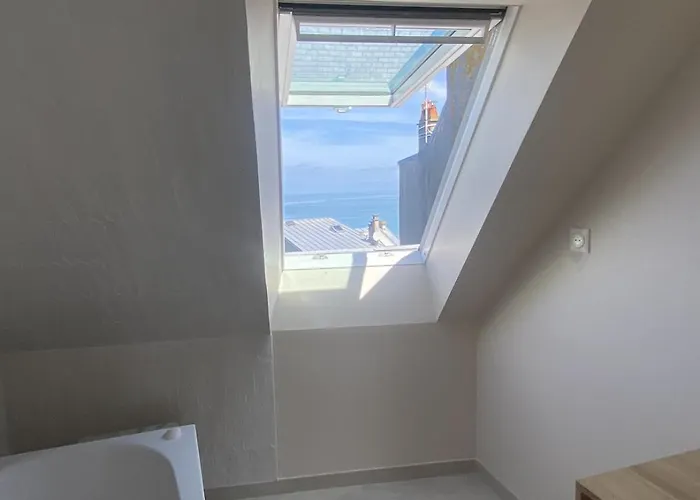 Vakantiehuis / Maison Entierement Renovee A 100 M Des Plages Granville